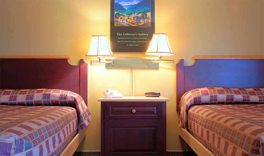 Hotel Baie Saint Paul Bagian luar foto