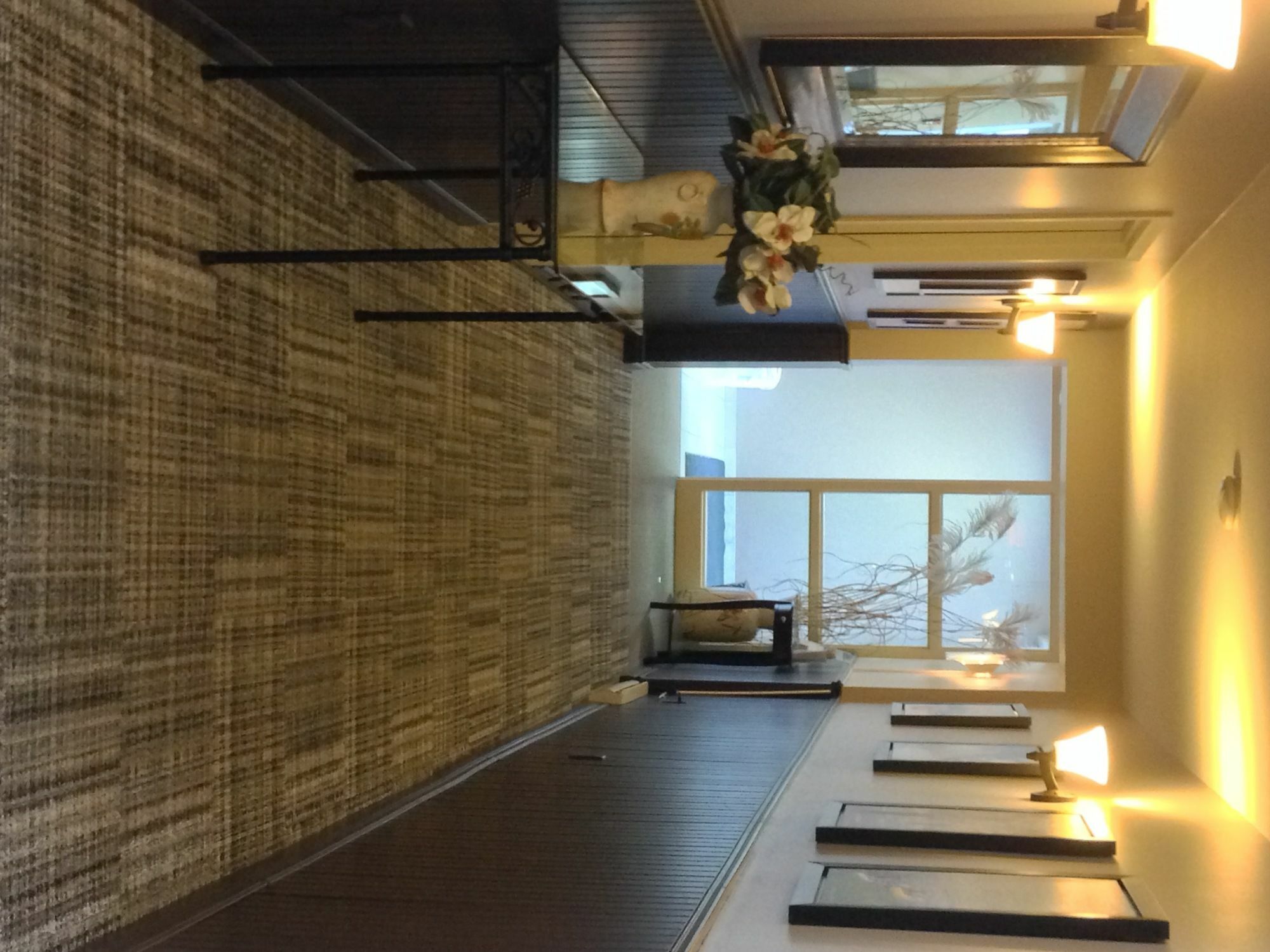 Hotel Baie Saint Paul Bagian luar foto